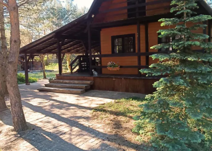 W Puszczy ,,kocanka Domek alpejski Mezyk